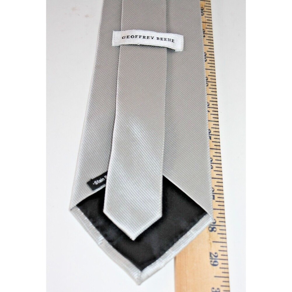 Geoffrey Beene Neck Tie Silver Gray - Picture 7 of 8